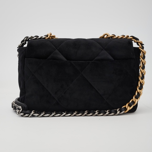 CHANEL 19 SMALL VELVET BLACK FLAP BAG (2020) - Picture 3 of 9